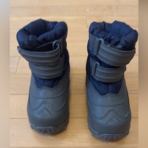 Kids Gray Winter Boots